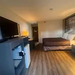 Super 8 By Wyndham Salmon Arm