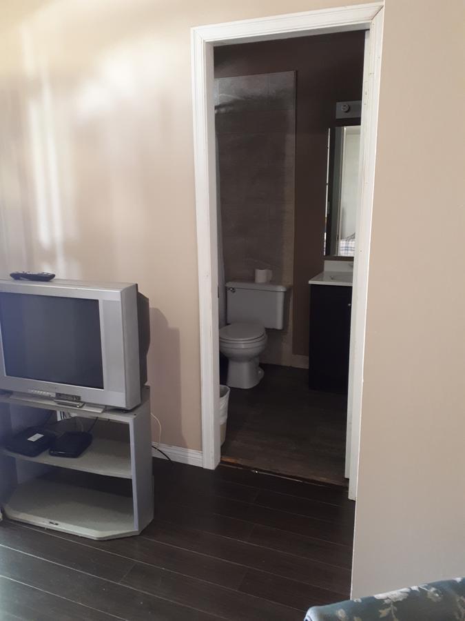 Motel Travellers Rest 2*