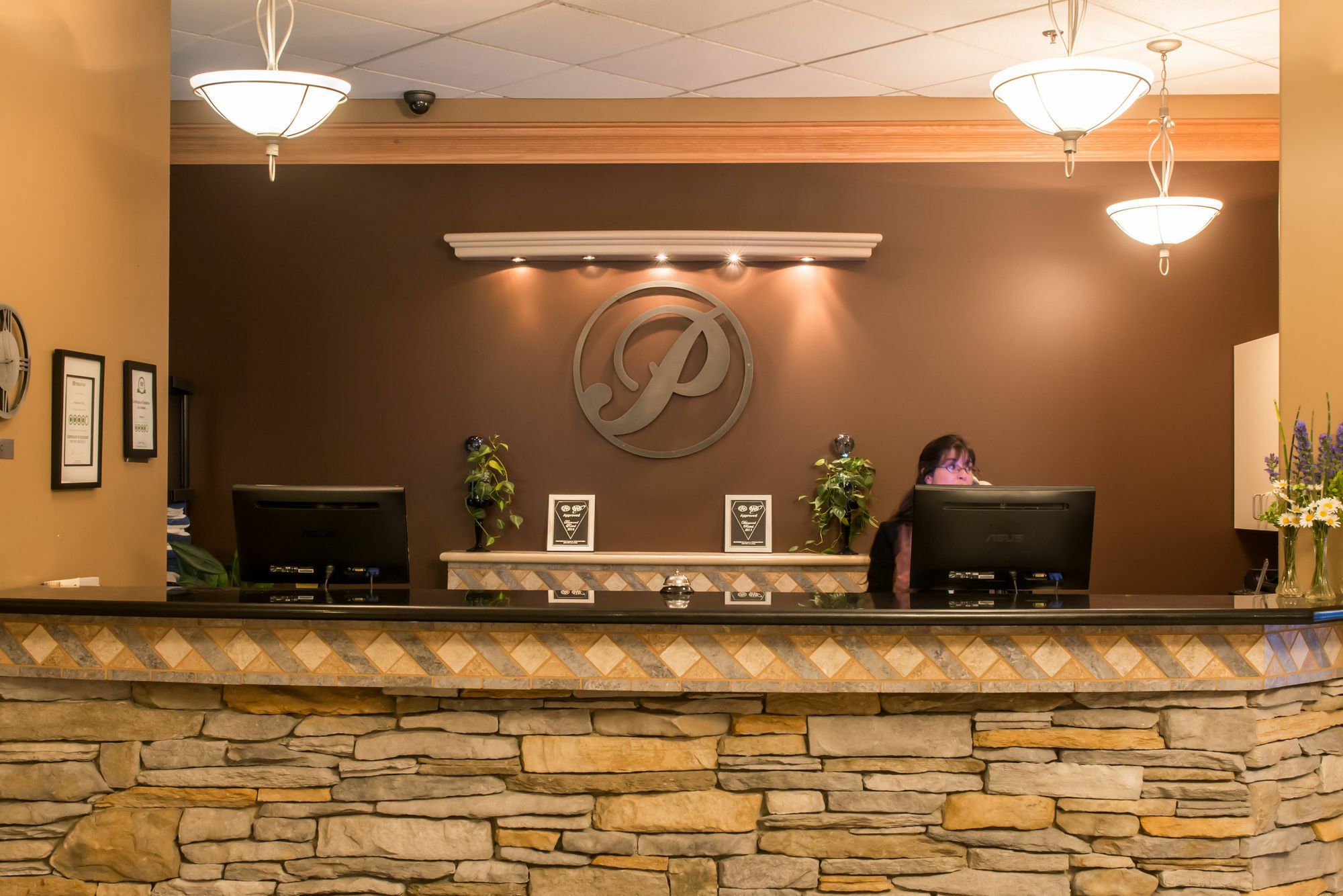 Hilltop - 3* Salmon Arm
