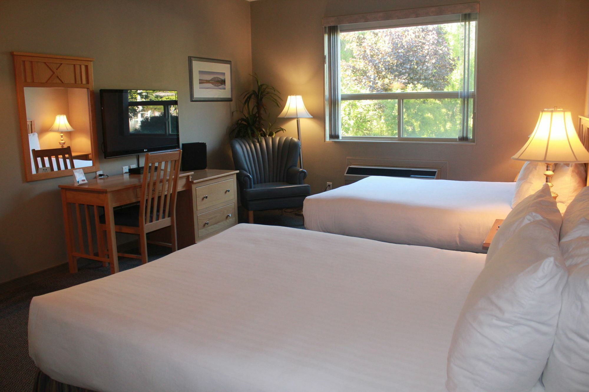 Hotel Hilltop - 3*