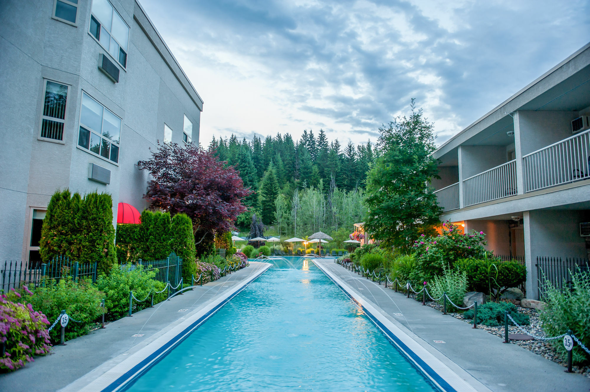 Hilltop - 3* Salmon Arm