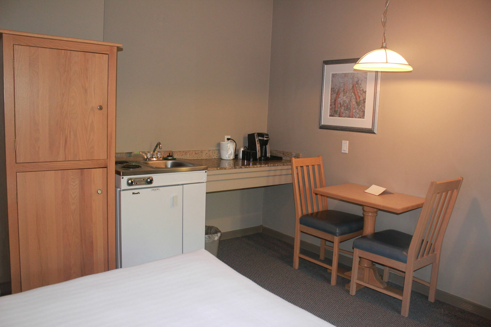 Hilltop - 3*