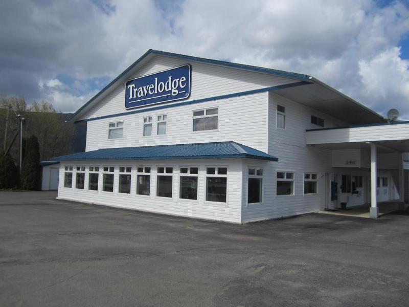 Travelodge By Wyndham Bc Salmon Arm